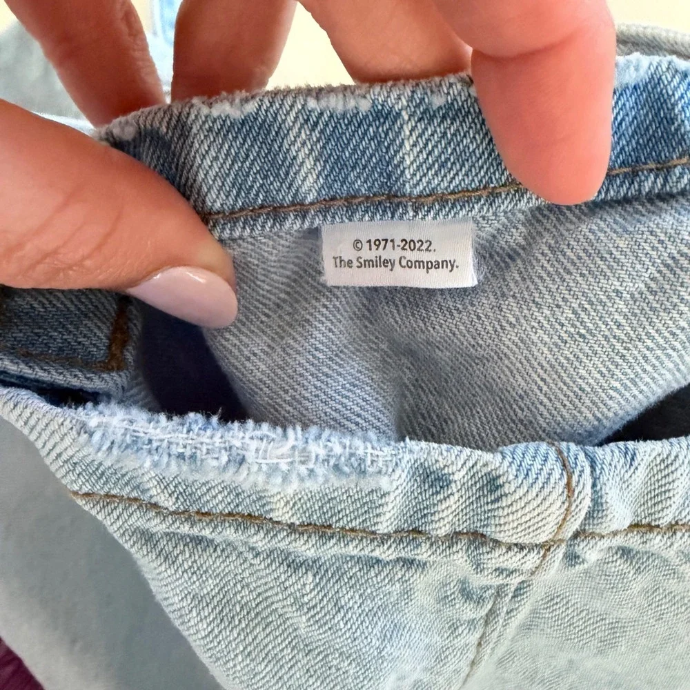 American Eagle Light Wash Denim Tote Bag Keep Smiling Smiley Face Graphic Blue